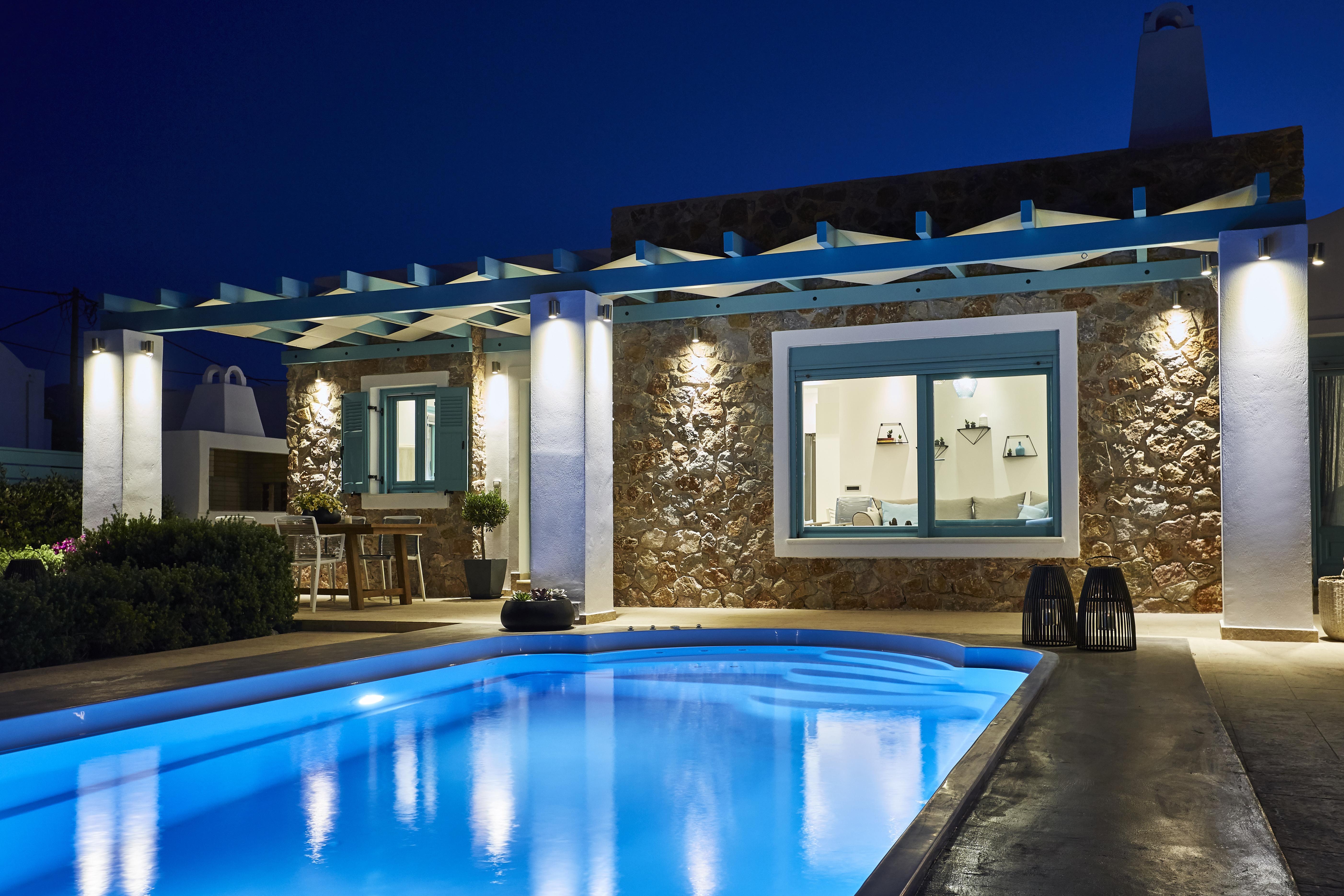 Almyriki Beach Villa โมโนลิธอส ภายนอก รูปภาพ